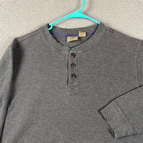 L.L. Bean Men's Large Unshrinkable Mini-Waffle Henley, Long-Sleeve Gray - Picture 2 of 7